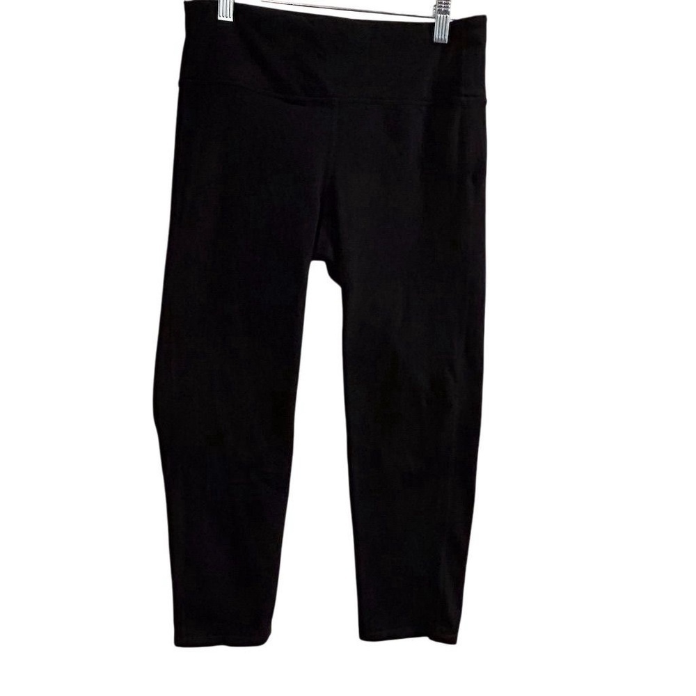 Athleta Women's‎ Black Cropped Leggings Size M tall Mid Rise Yoga Workout Casual